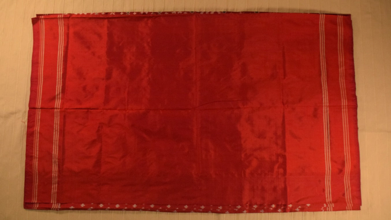 Red with White Motifs Pure handloom Pochampally Ikat Silk saree