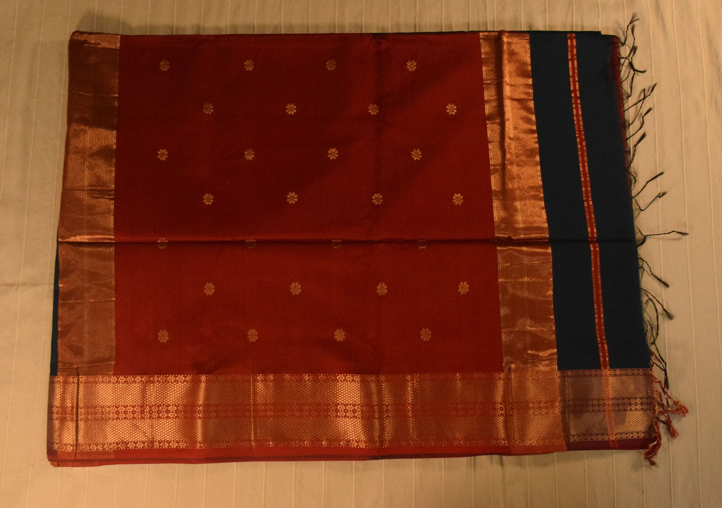 Peacock Blue and Maroon Handloom Maheshwari Saree