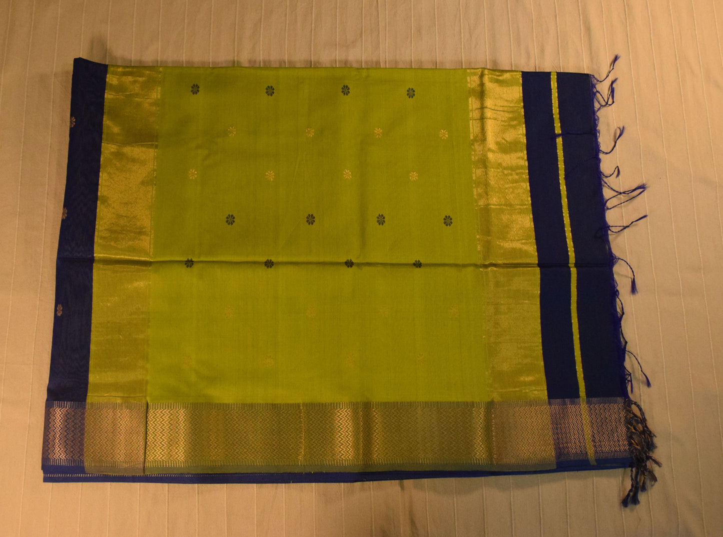 Royal Blue and Lime Green Handloom Maheshwari Saree
