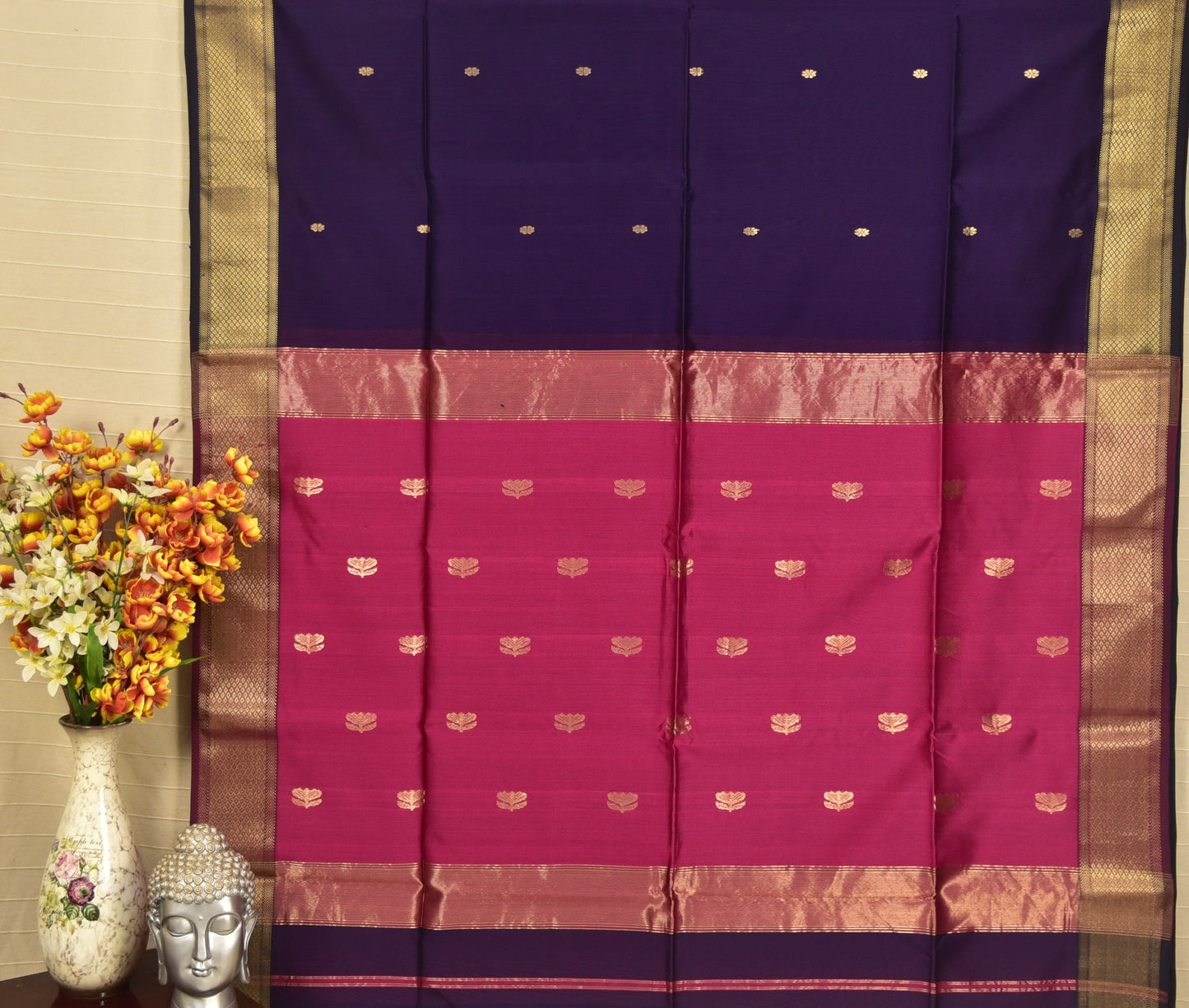 Imperial Navy Blue & Magenta Maheshwari Silk Cotton Saree