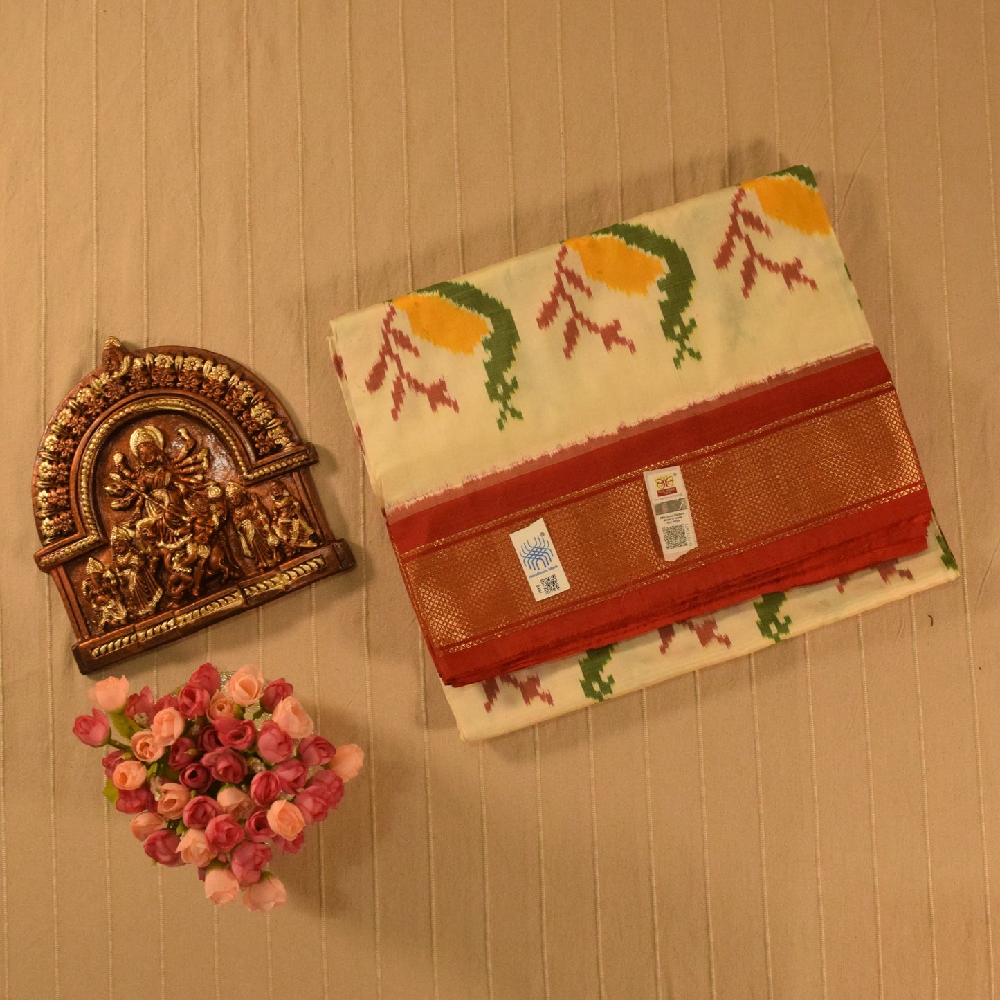 Ivory with Red Zari Border Pure handloom Pochampally Ikat Silk saree