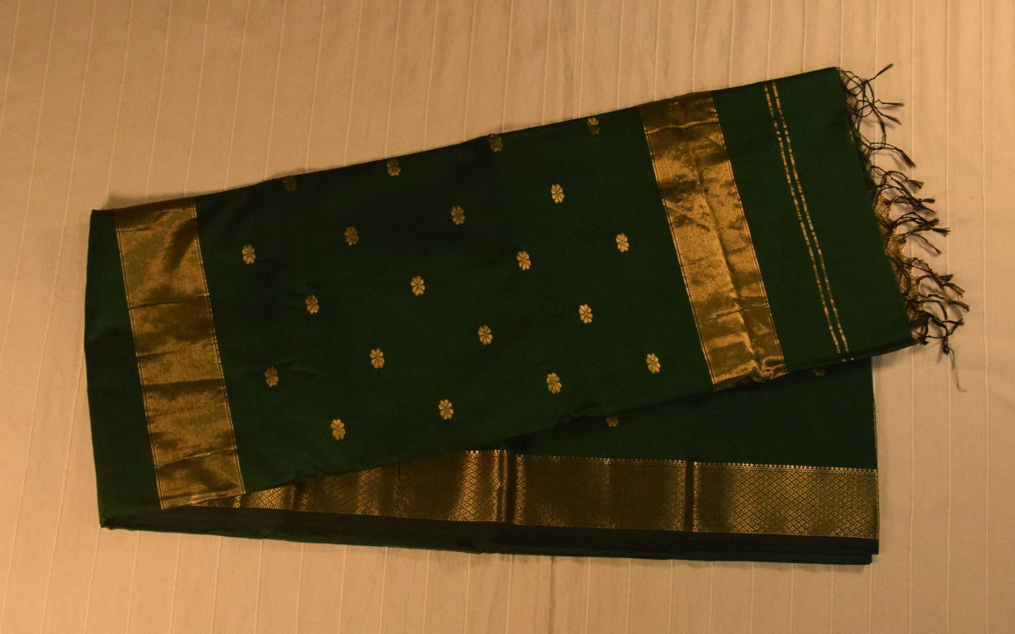 Emerald & Gold Handloom Maheshwari Saree