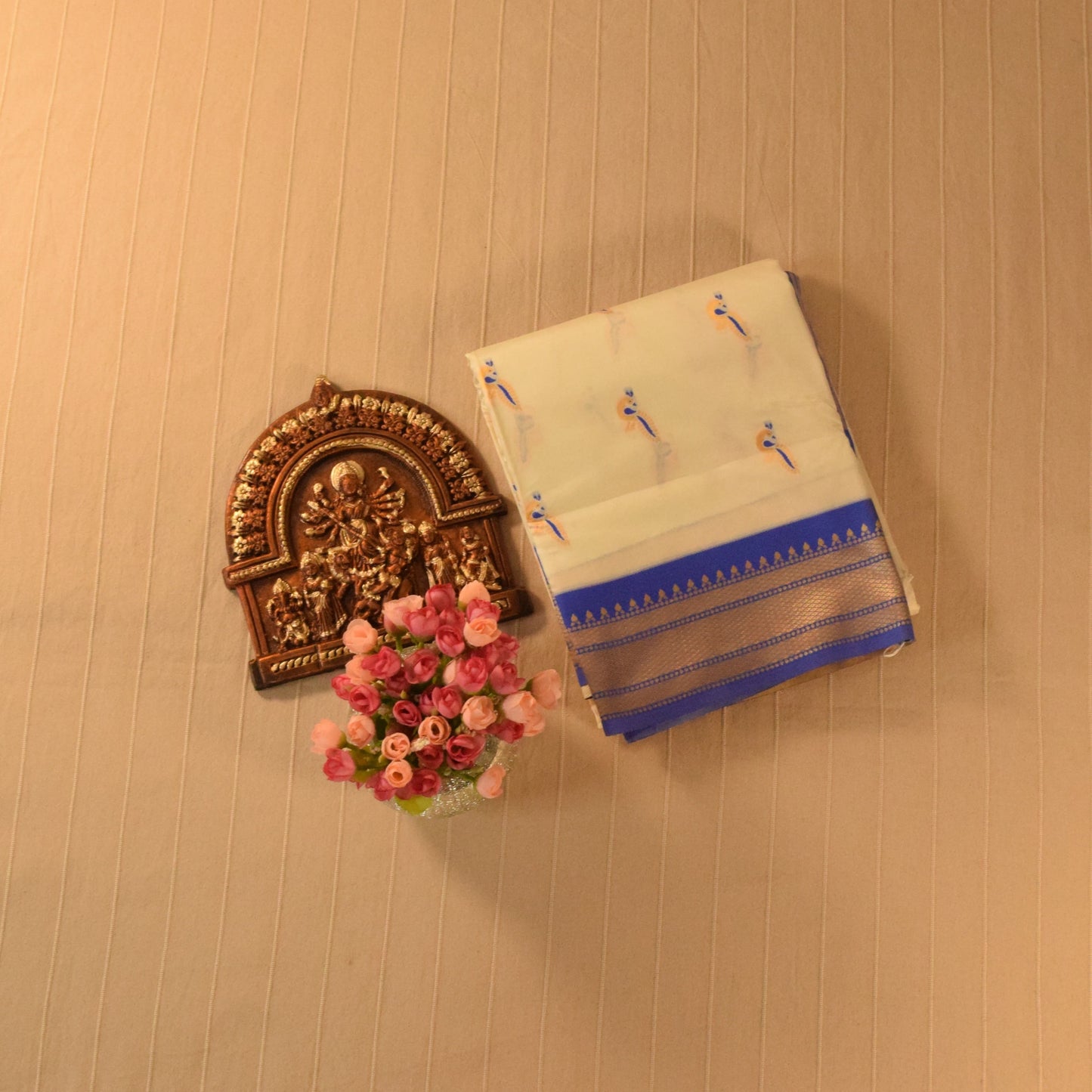 Elegant Ivory and Blue Paithani Silk Saree
