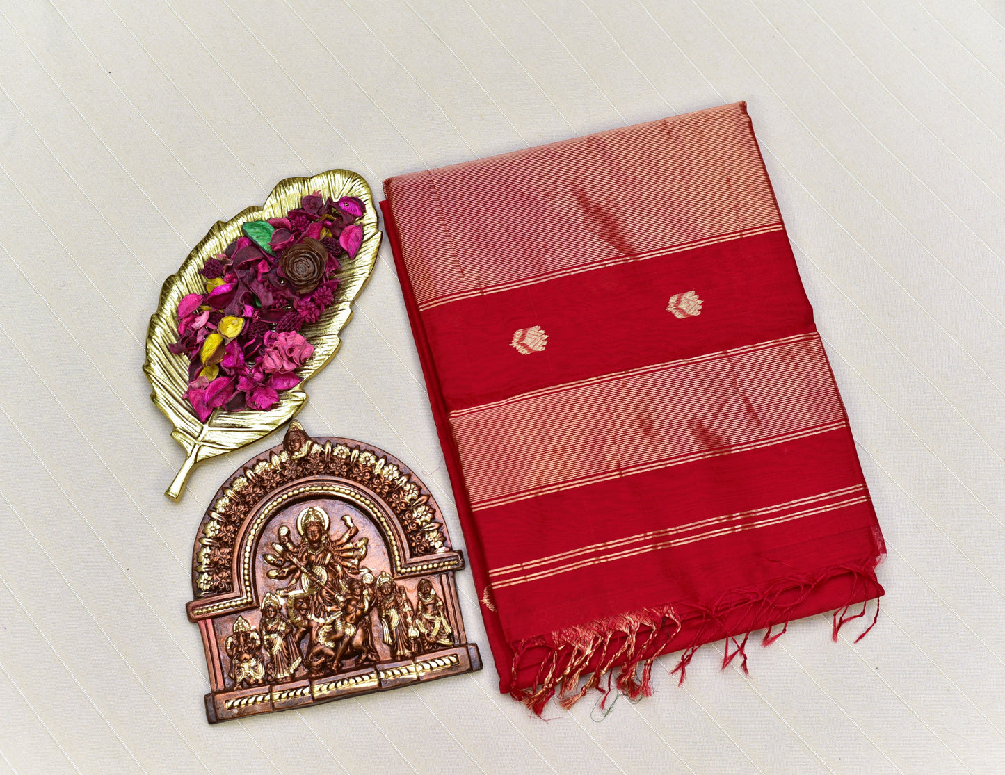 Deep Crimson Red Maheshwari Silk Cotton Saree