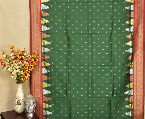 Rich Emerald Green Paithani Silk Saree