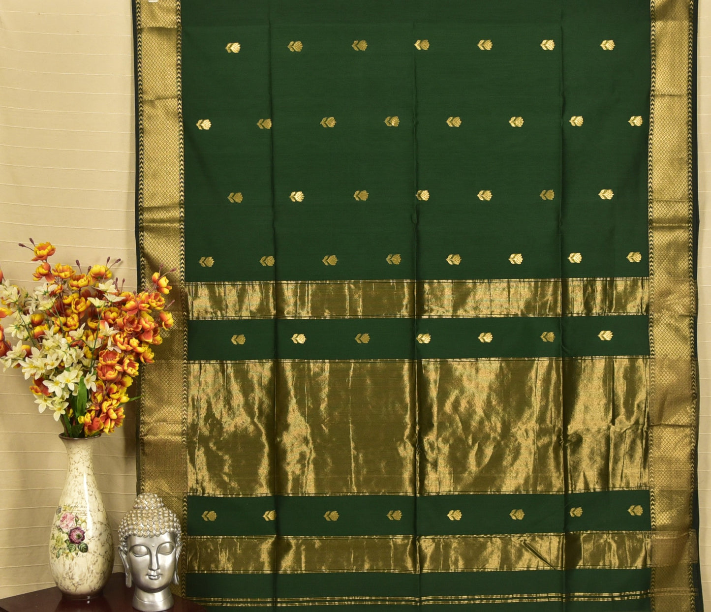 Deep Emerald Green Maheshwari Silk Cotton Saree
