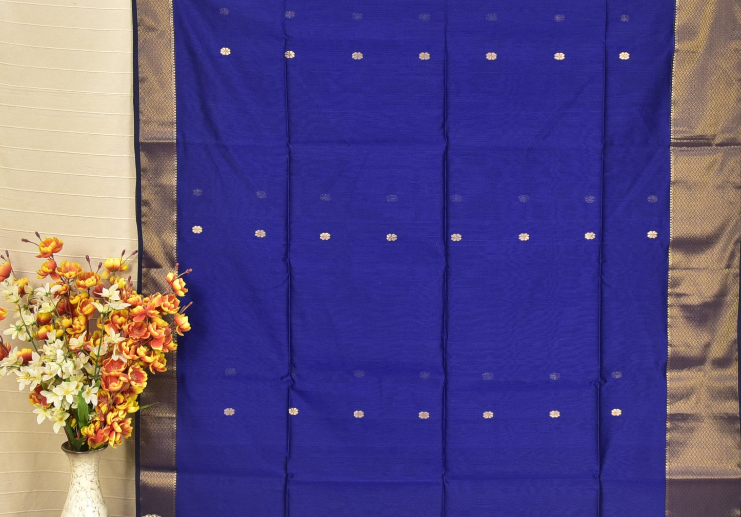 Royal Blue Maheshwari Silk Cotton Saree