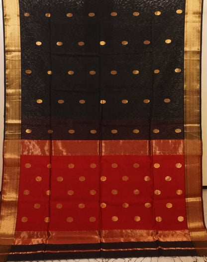 Classic Black and Red Traditional Handloom Maheshwari Saree